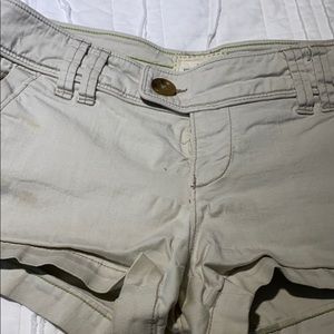 American eagle khaki shorts A